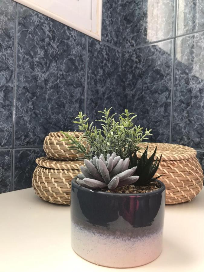 Santo Cristo Apartments Πόντα Ντελγκάντα Εξωτερικό φωτογραφία